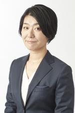 須賀由美子氏